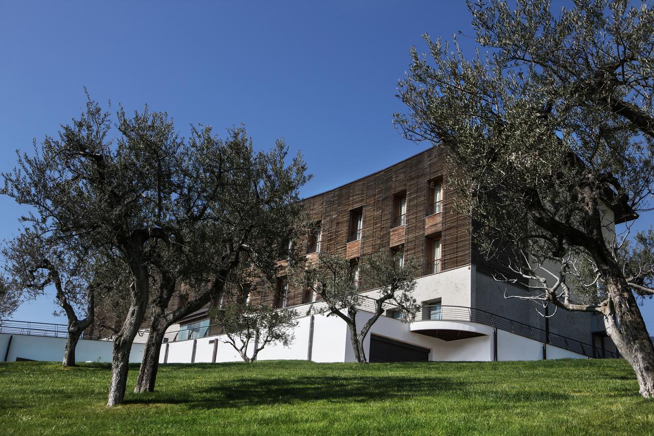 Grand Hotel Garden Barile Esterno foto